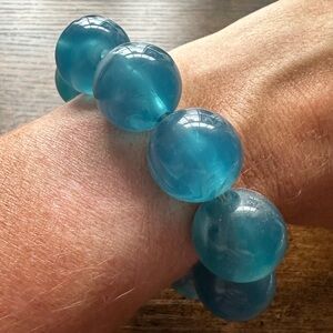 VINTAGE Blue Glass Beaded Bracelet